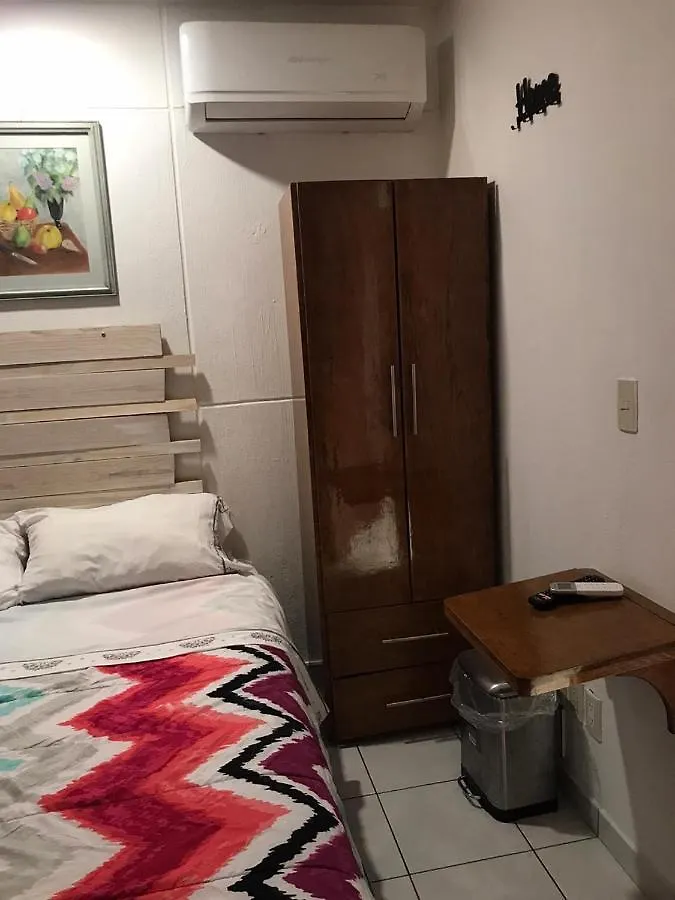 Casa D Miros Familias Y Grupos Y Empresas Max 20 P Villa Guadalajara Mexico